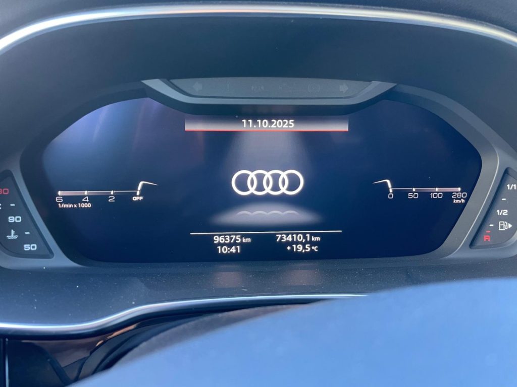 AUDI Q3 SPB 35 TDI quattro S tronic - 7