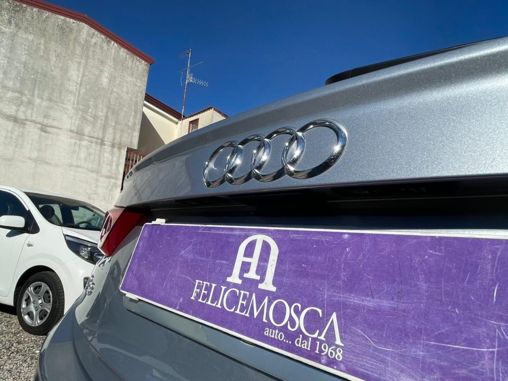 AUDI Q3 SPB 35 TDI quattro S tronic - 29