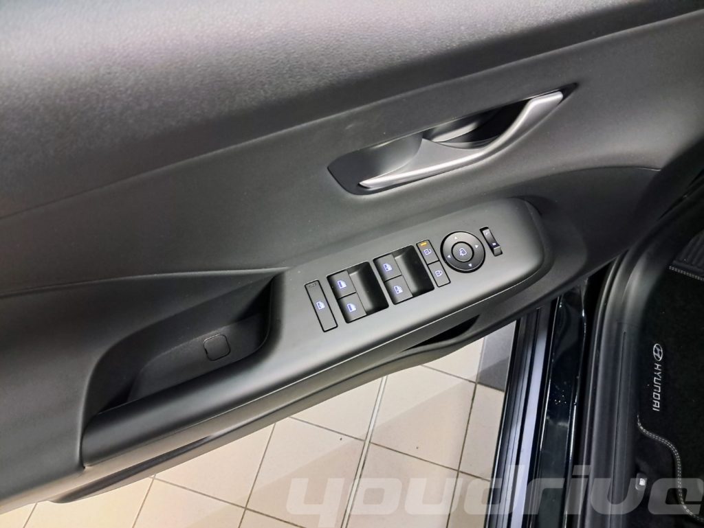 HYUNDAI Kona / HEV 1.6 DCT XTech KM0 - 17