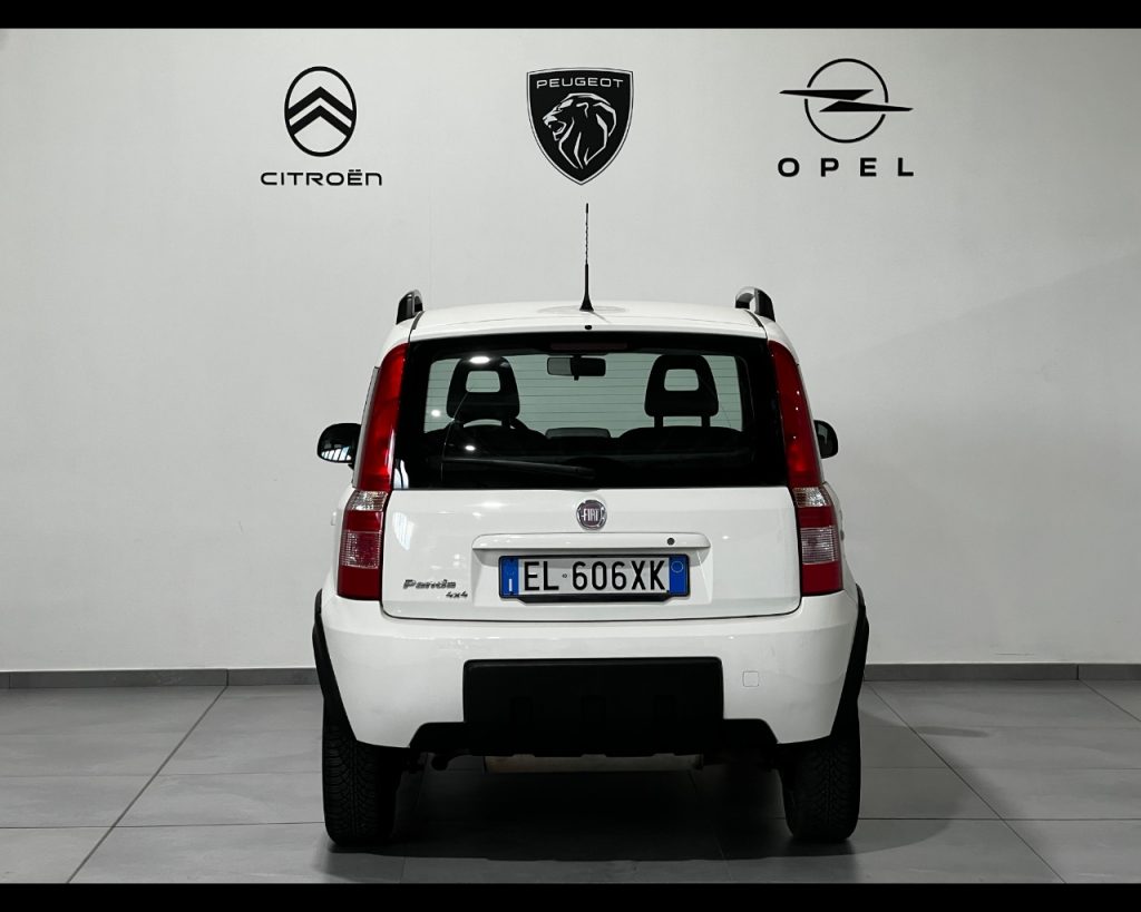 FIAT Panda II 2003 -  1.3 mjt 16v Climbing 4x4 75cv - 5