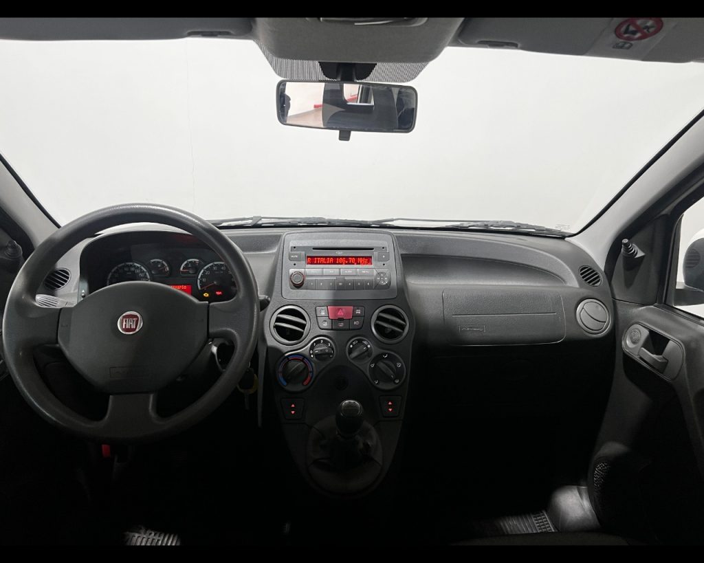 FIAT Panda II 2003 -  1.3 mjt 16v Climbing 4x4 75cv - 9