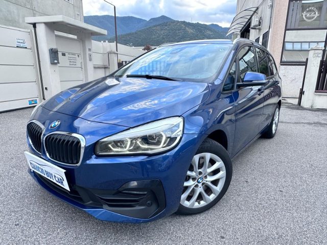 BMW 218 Blu metallizzato