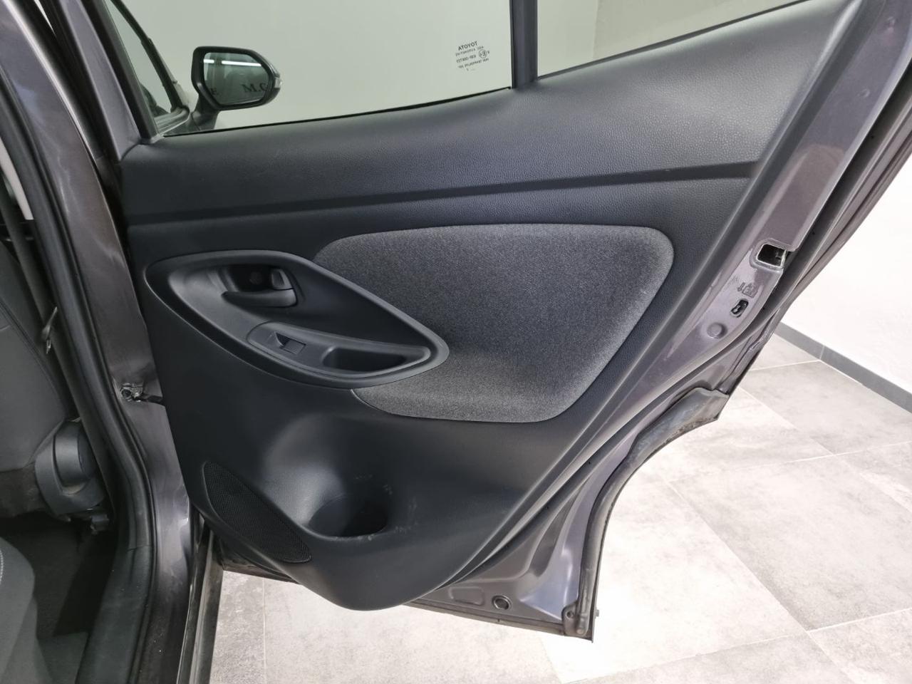 TOYOTA Yaris Cross 1.5 Hybrid 5p. E-CVT Lounge - 30