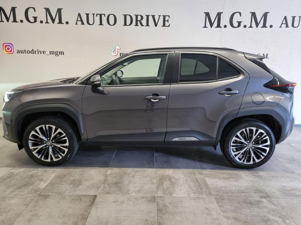 TOYOTA Yaris Cross 1.5 Hybrid 5p. E-CVT Lounge - 2