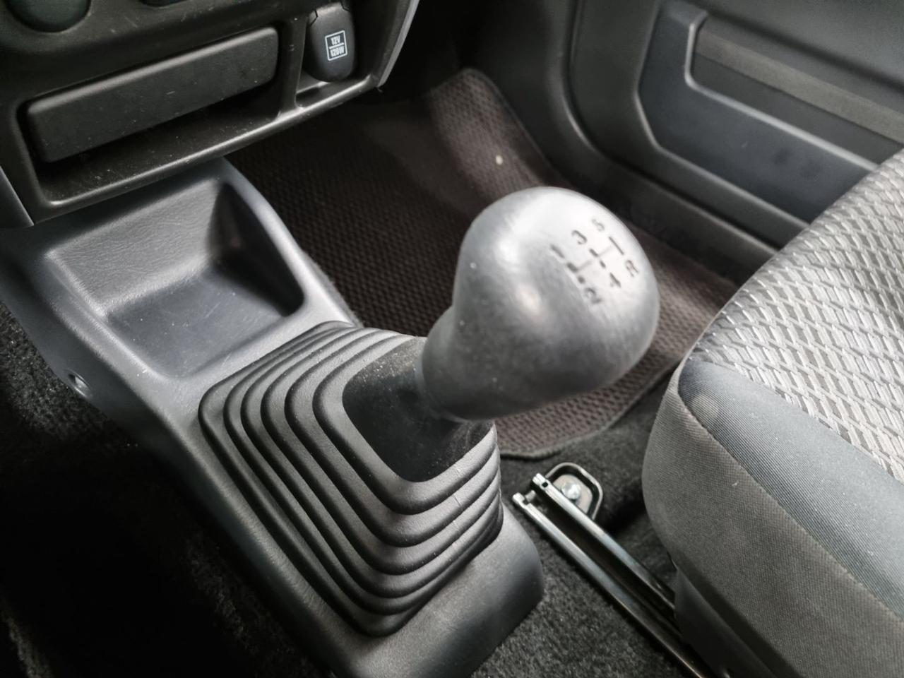 SUZUKI Jimny 1.3 4WD Evolution - 11