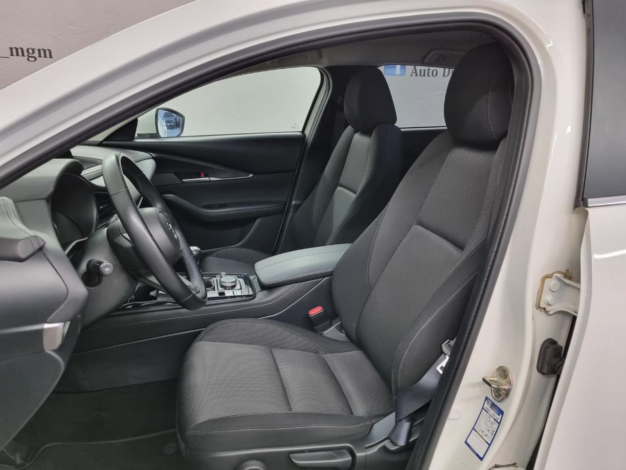 MAZDA CX-30 2.0L e-Skyactiv-G M Hybrid 2WD Evolve - 23