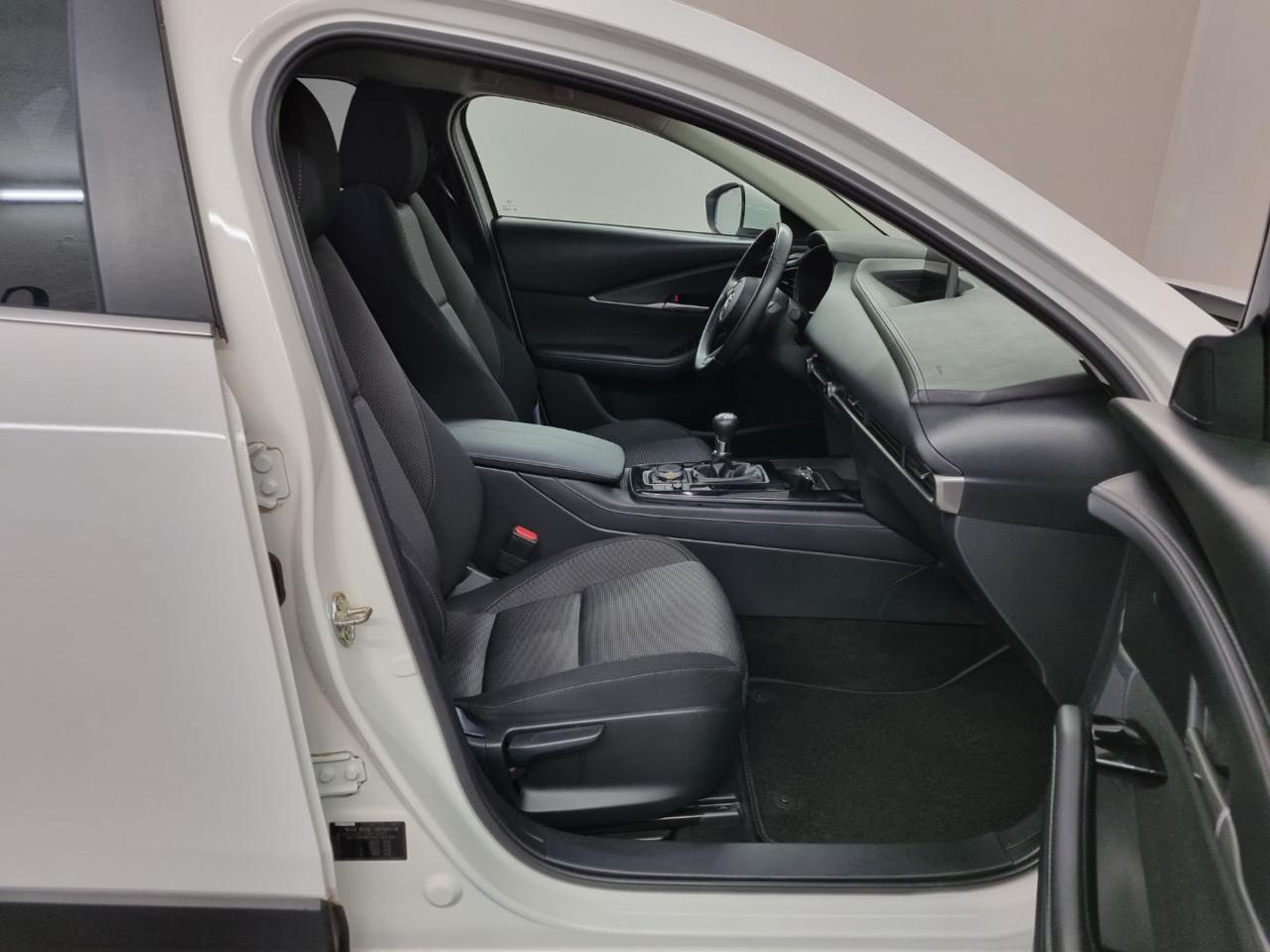 MAZDA CX-30 2.0L e-Skyactiv-G M Hybrid 2WD Evolve - 9