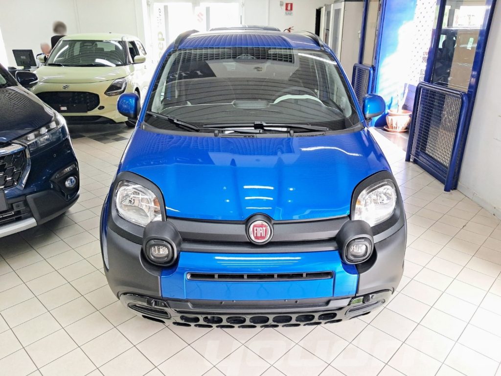 FIAT New Panda / 1.0 FireFly S&S Hybrid Pandina KM0 - 2