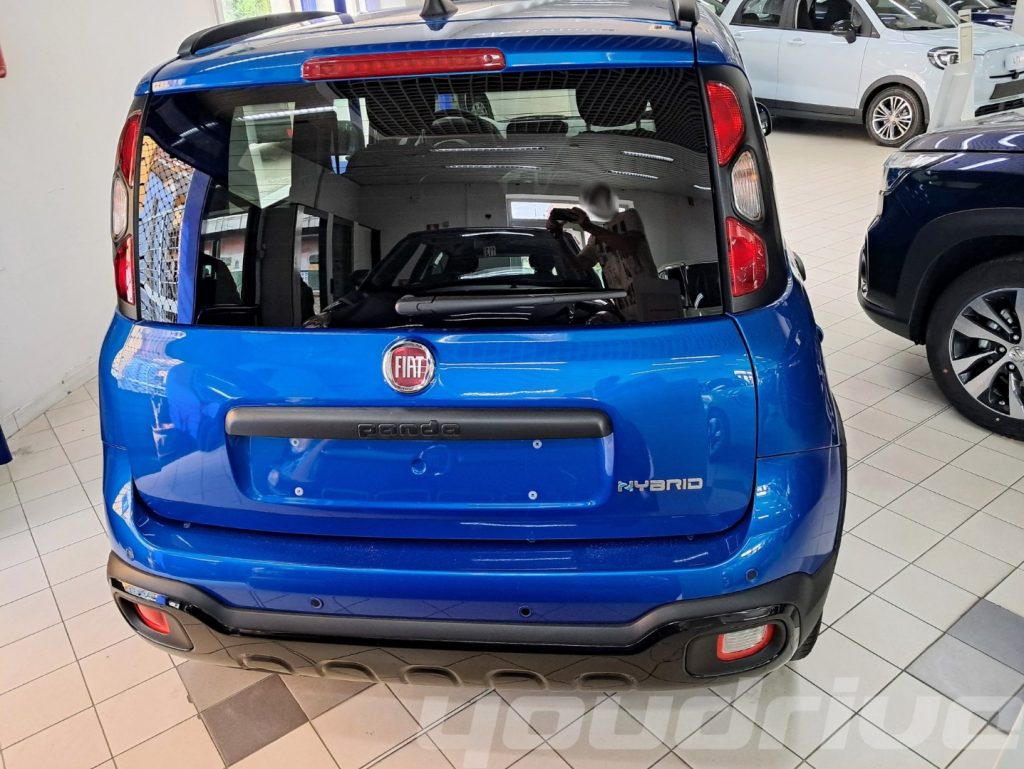 FIAT New Panda / 1.0 FireFly S&S Hybrid Pandina KM0 - 4
