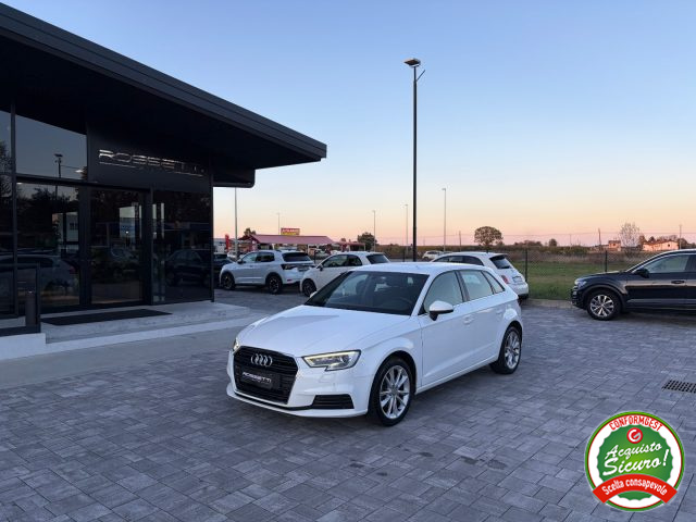 AUDI A3 Bianco pastello