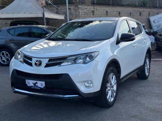 TOYOTA RAV 4 Bianco perlato