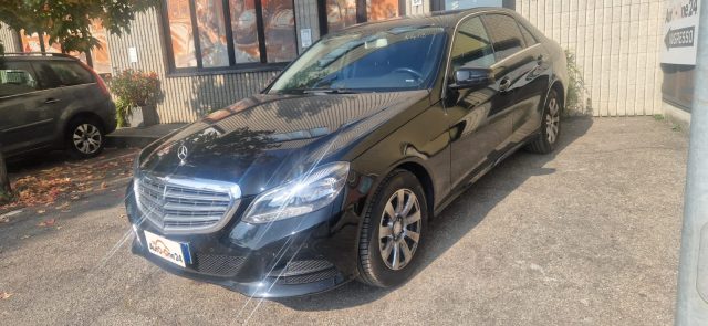 MERCEDES-BENZ E 200 Nero metallizzato
