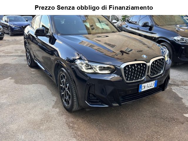 BMW X4 Nero metallizzato