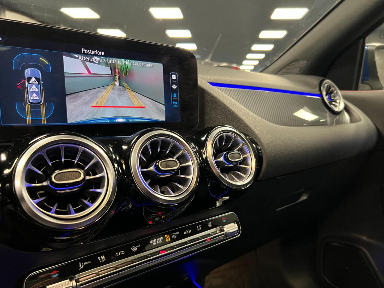 MERCEDES-BENZ GLA 250 e hybrid EQ AMG Line Premium PLUS - 18