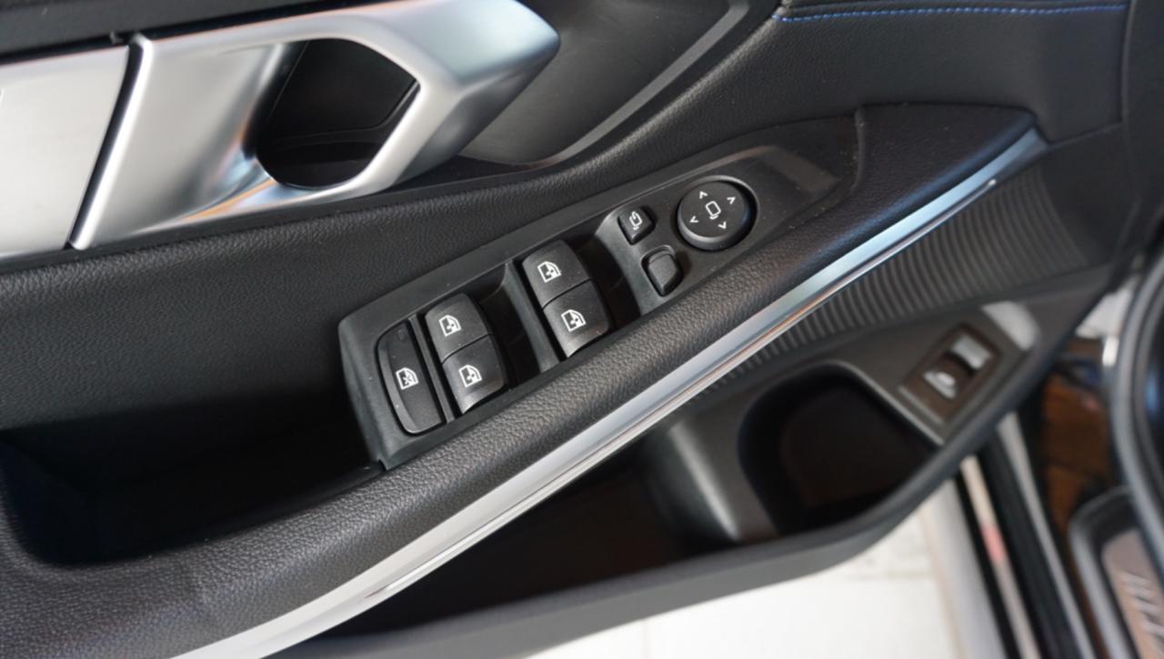 BMW 320 d 48V xDrive Touring Msport - 15