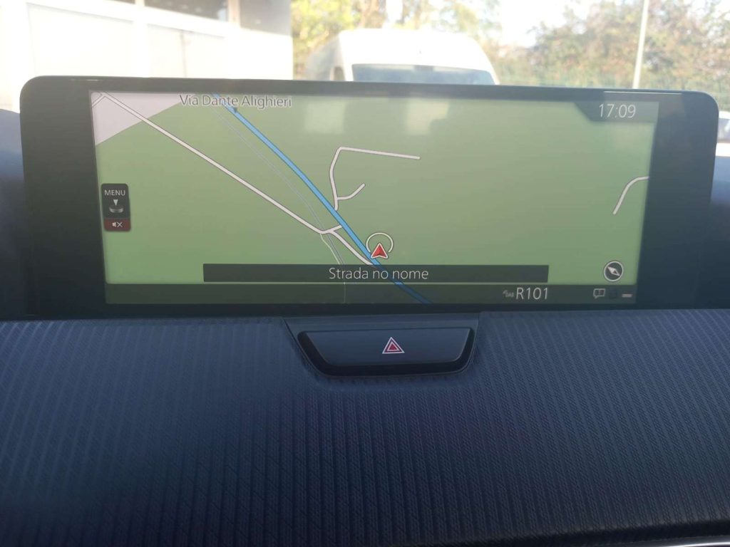 MAZDA CX-60 2.5 phev Exclusive Line Skyactive IVA ESPOSTA - 11