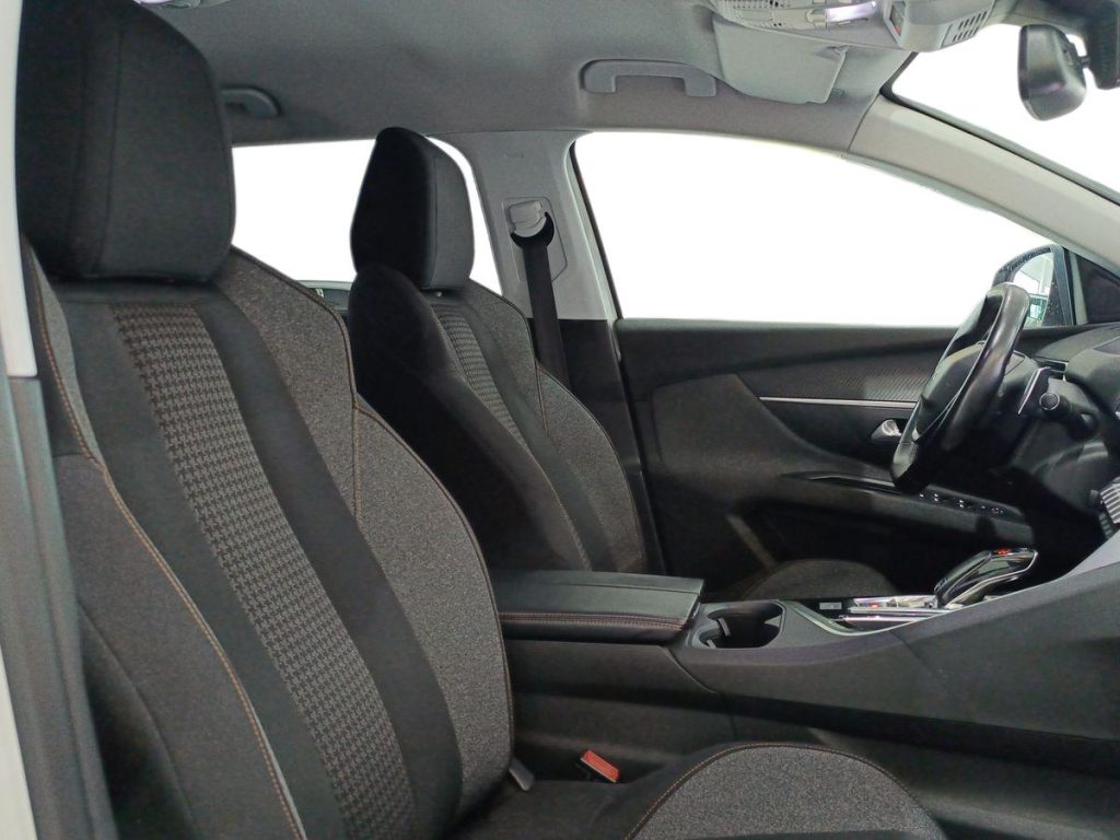 PEUGEOT 5008 1.6 BlueHDi 120 S&S EAT6 7 posti Business - 10