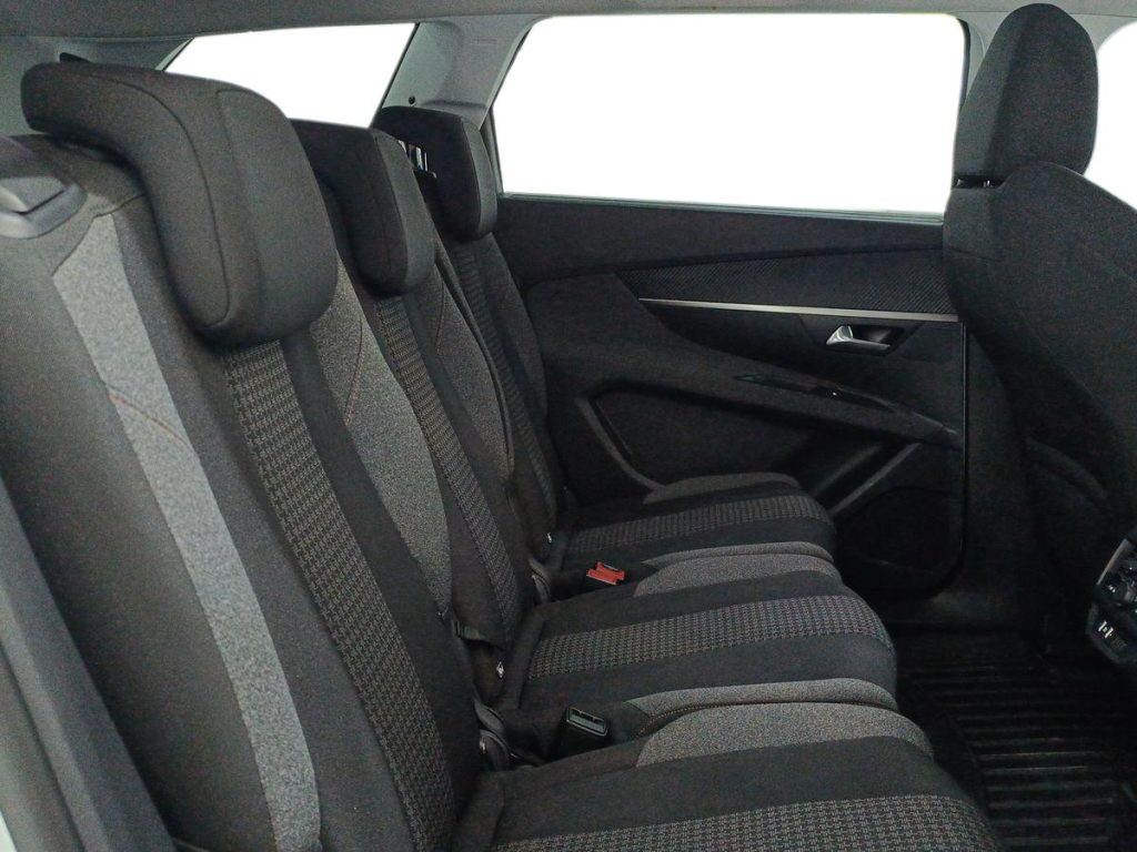 PEUGEOT 5008 1.6 BlueHDi 120 S&S EAT6 7 posti Business - 11