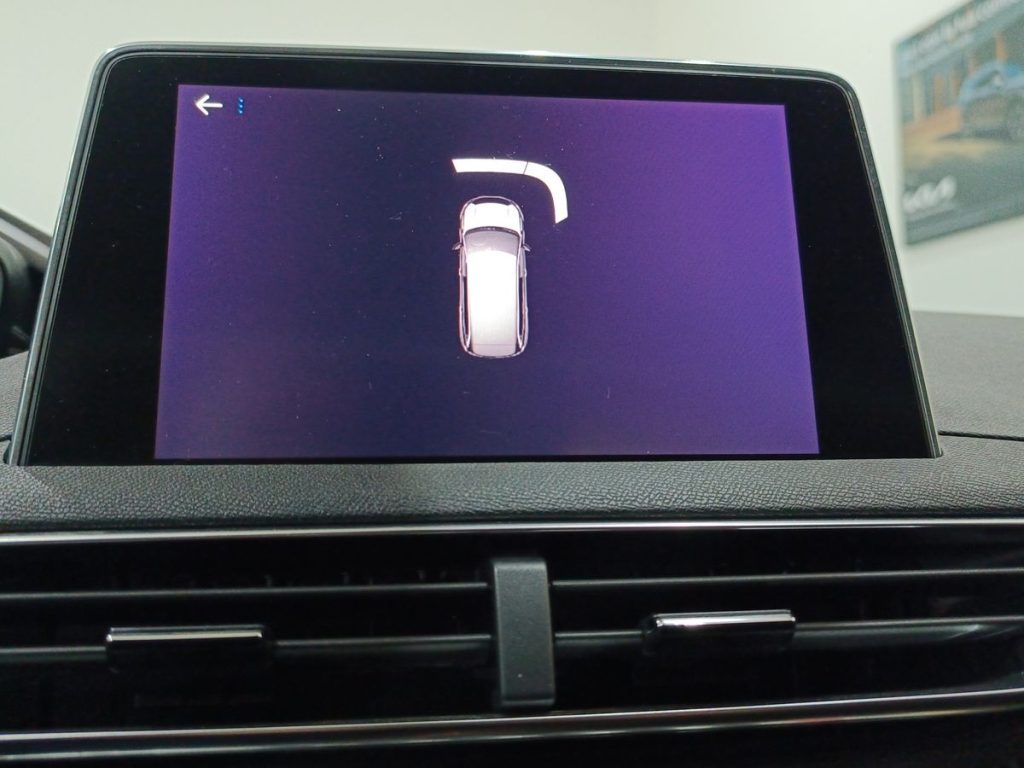 PEUGEOT 5008 1.6 BlueHDi 120 S&S EAT6 7 posti Business - 17