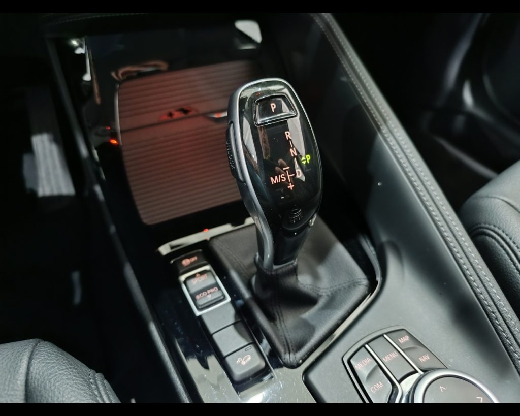 BMW X1 xDrive20d 190cv Aut. xLine - 13