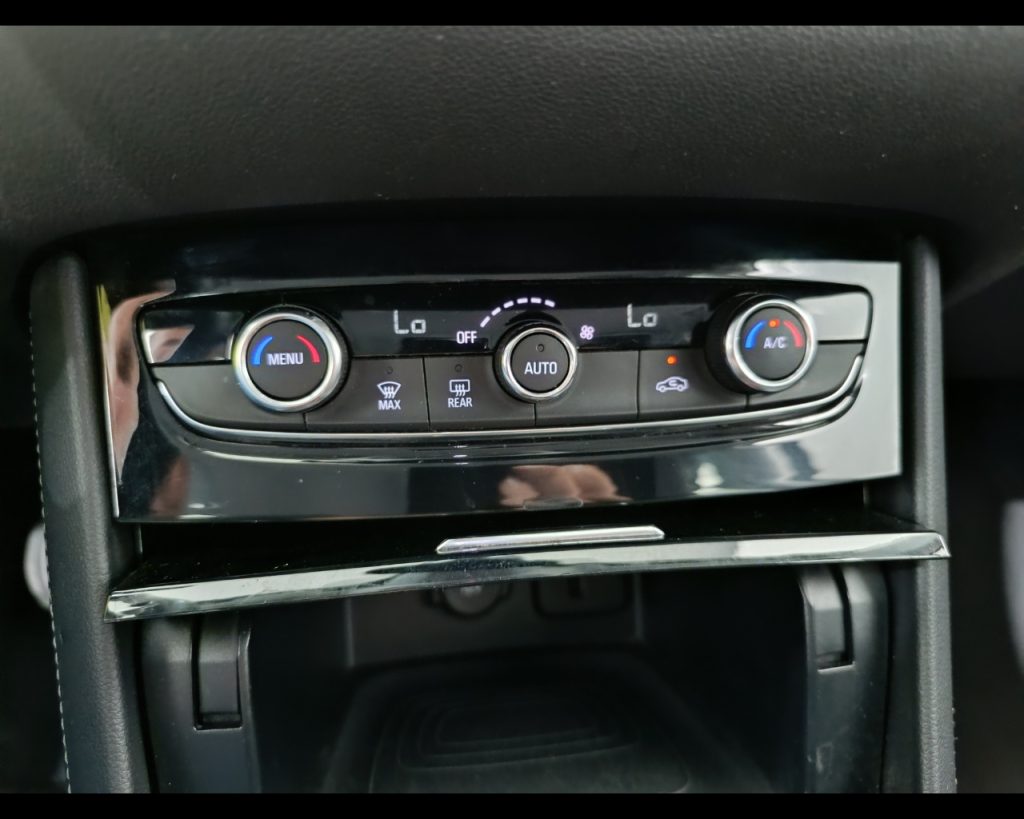 OPEL Grandland X 1.5 diesel Ecotec Start&Stop Advance - 16