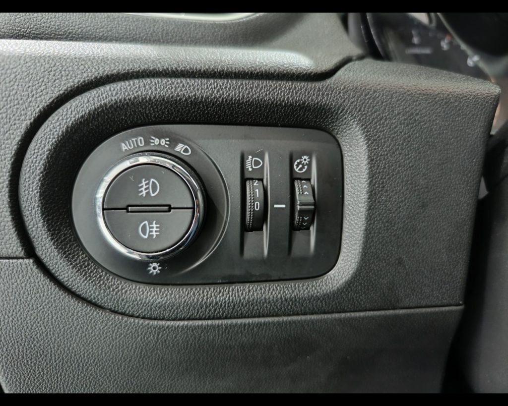 OPEL Grandland X 1.5 diesel Ecotec Start&Stop Advance - 18