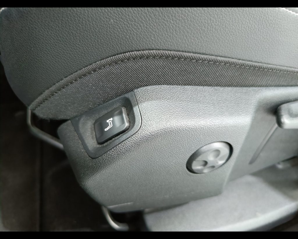 OPEL Grandland X 1.5 diesel Ecotec Start&Stop Advance - 24