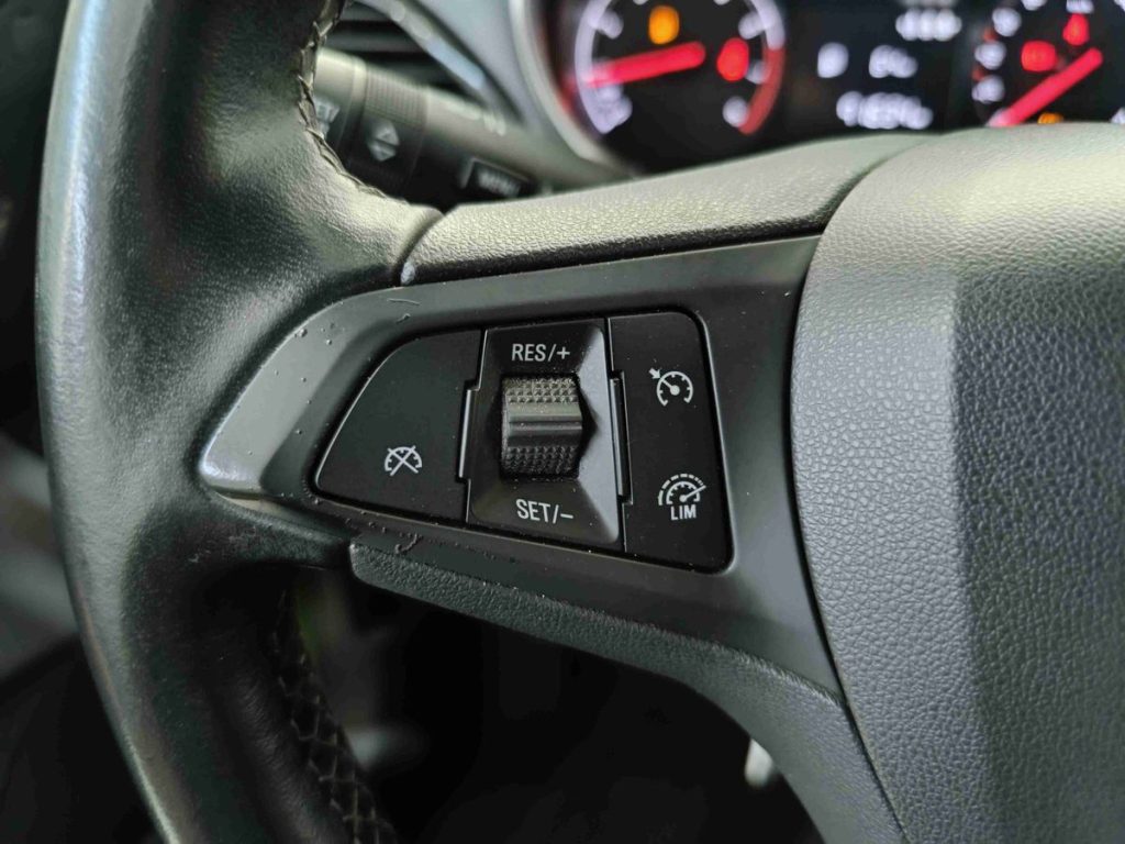 OPEL Karl 1.0 75 CV N-Joy - 18