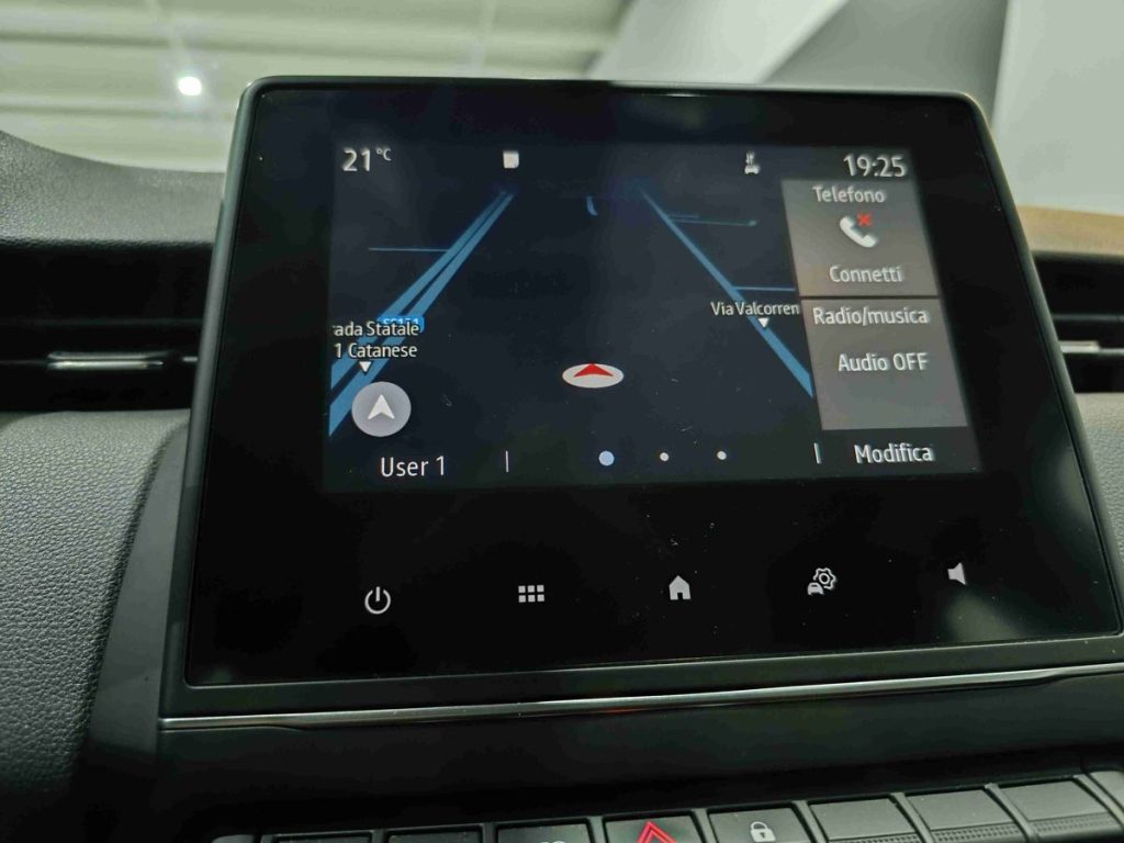 RENAULT Clio Blue dCi 85 CV 5 porte Business - 16