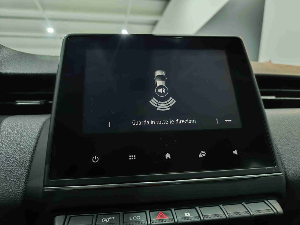 RENAULT Clio Blue dCi 85 CV 5 porte Business - 17