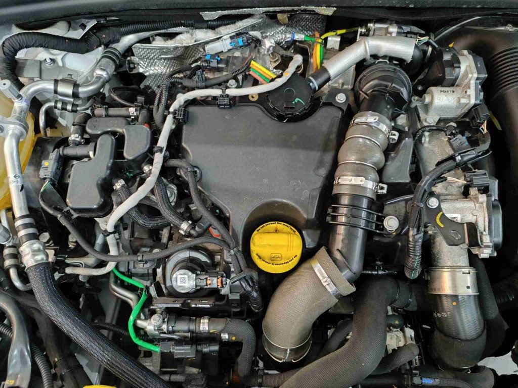 RENAULT Clio Blue dCi 85 CV 5 porte Business - 22