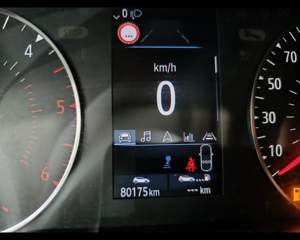 RENAULT Captur Blue dCi 115 CV Business - 9