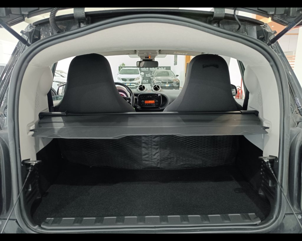 SMART ForTwo 70 1.0 twinamic Youngster - 18