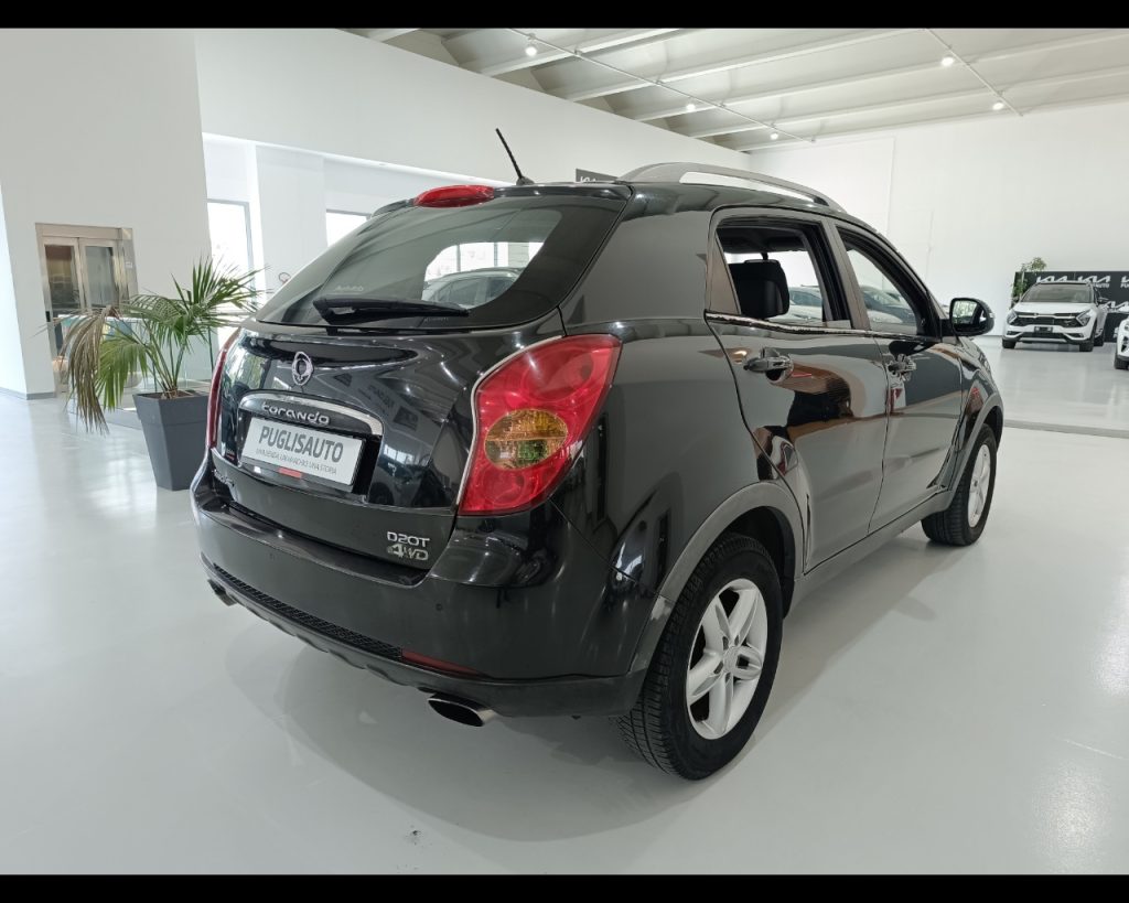 SSANGYONG Korando 2.0 e-XDi 175 CV 2WD MT C - 4