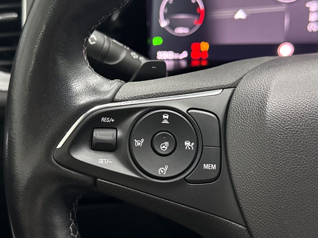 OPEL Grandland 1.5 diesel Ecotec aut. Ultimate - 21