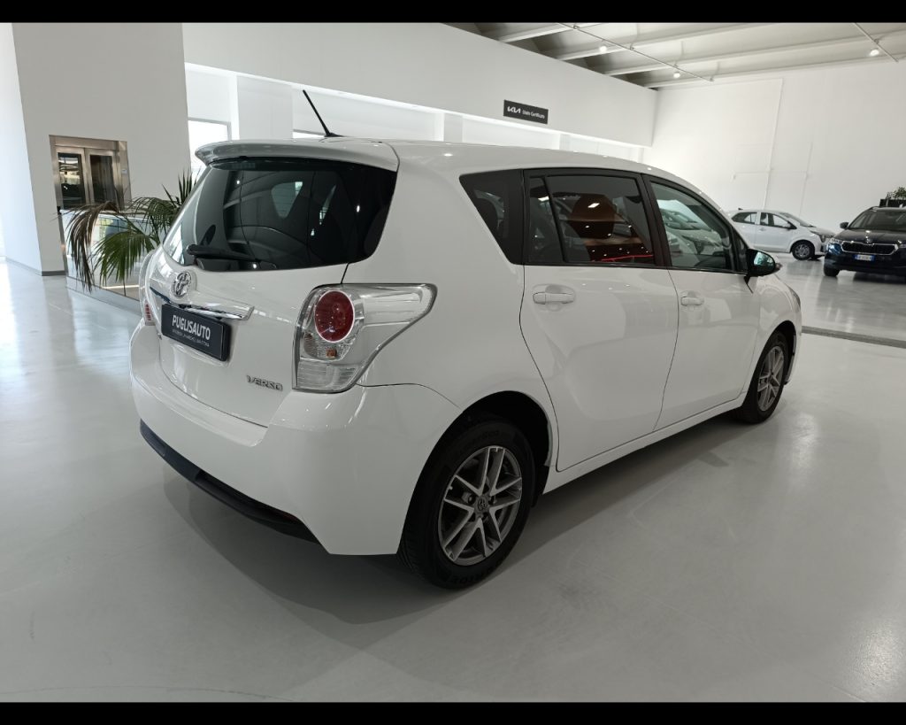 TOYOTA Verso 1.6 D-4D Style - 4