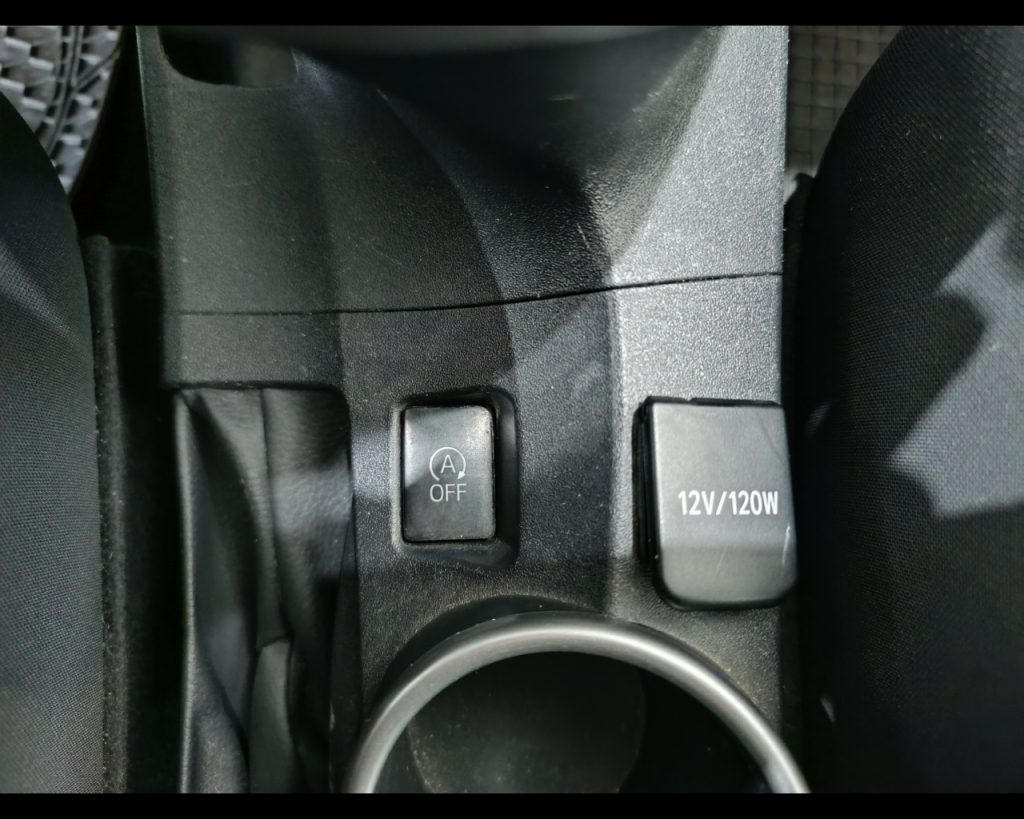 TOYOTA Verso 1.6 D-4D Style - 19