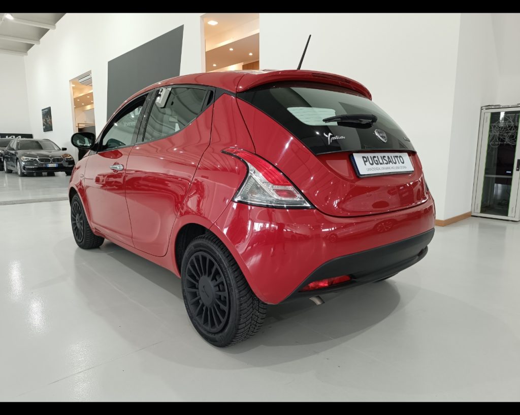 LANCIA Ypsilon 1.0 FireFly 5 porte S&S Hybrid Ecochic Silver - 6