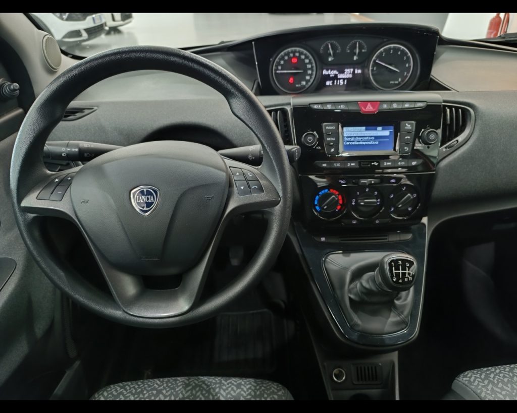 LANCIA Ypsilon 1.0 FireFly 5 porte S&S Hybrid Ecochic Silver - 8