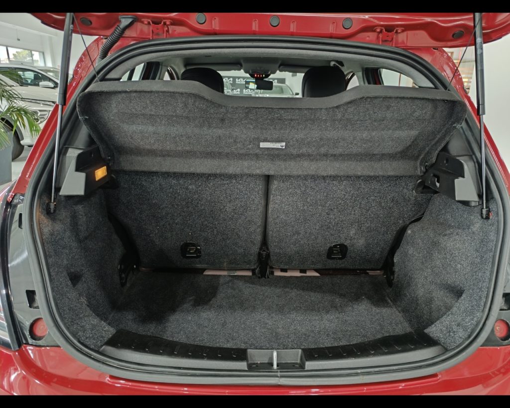 LANCIA Ypsilon 1.0 FireFly 5 porte S&S Hybrid Ecochic Silver - 19