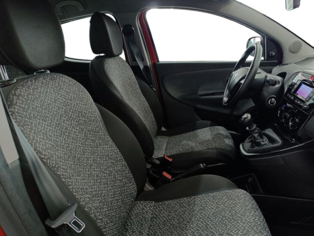 LANCIA Ypsilon 1.0 FireFly 5 porte S&S Hybrid Ecochic Silver - 9
