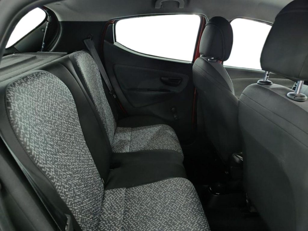LANCIA Ypsilon 1.0 FireFly 5 porte S&S Hybrid Ecochic Silver - 11