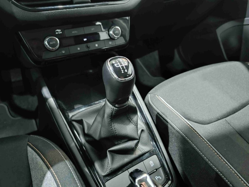 SKODA Kamiq 1.0 TSI Selection - 8