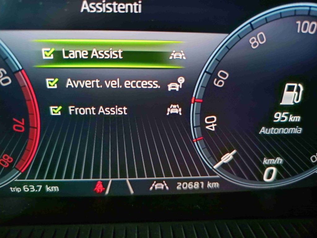 SKODA Kamiq 1.0 TSI Selection - 15