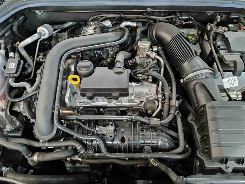 SKODA Kamiq 1.0 TSI Selection - 21