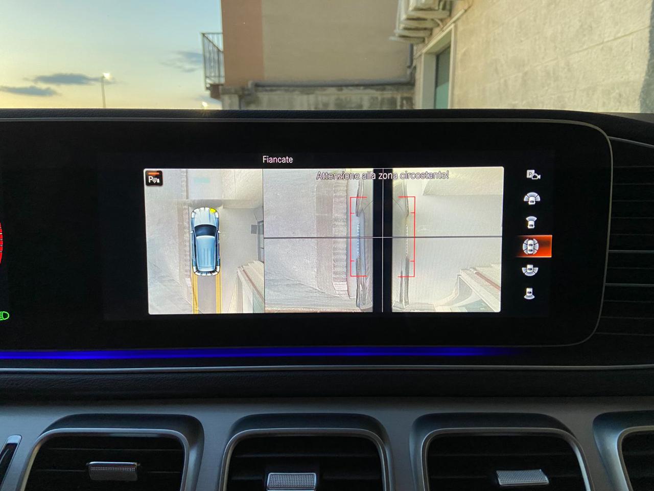 MERCEDES-BENZ GLE 300 d 4Matic Premium Amg Pack Night - 18