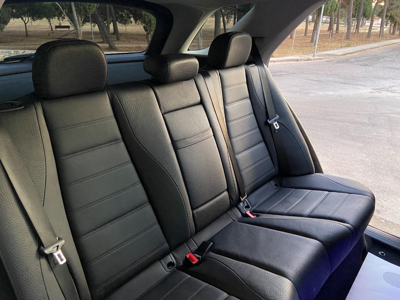 MERCEDES-BENZ GLE 300 d 4Matic Premium Amg Pack Night - 51