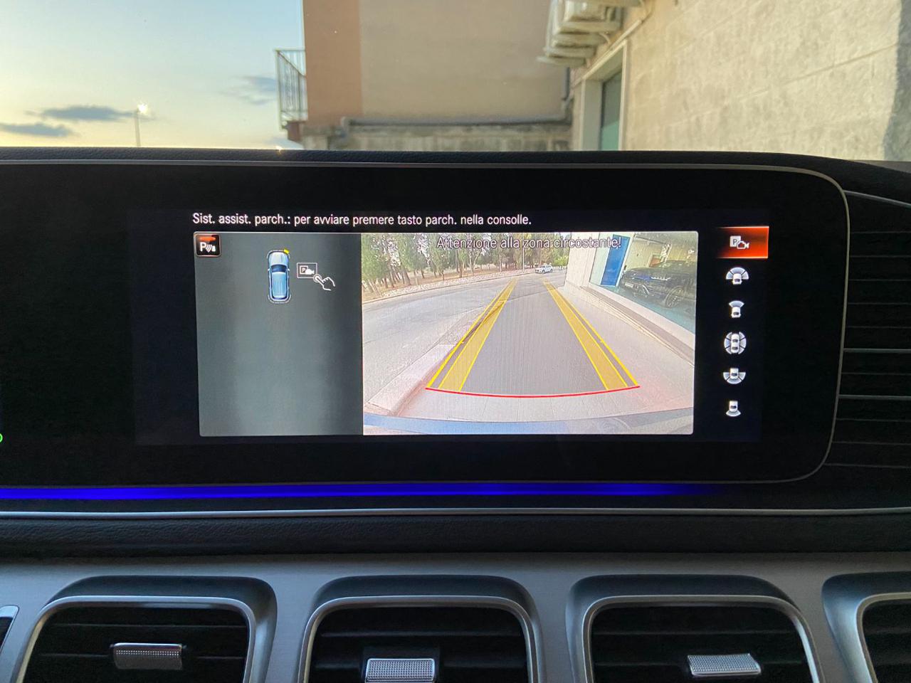 MERCEDES-BENZ GLE 300 d 4Matic Premium Amg Pack Night - 35