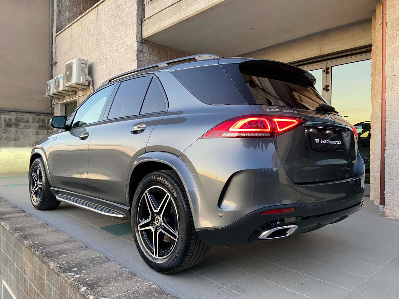 MERCEDES-BENZ GLE 300 d 4Matic Premium Amg Pack Night - 7