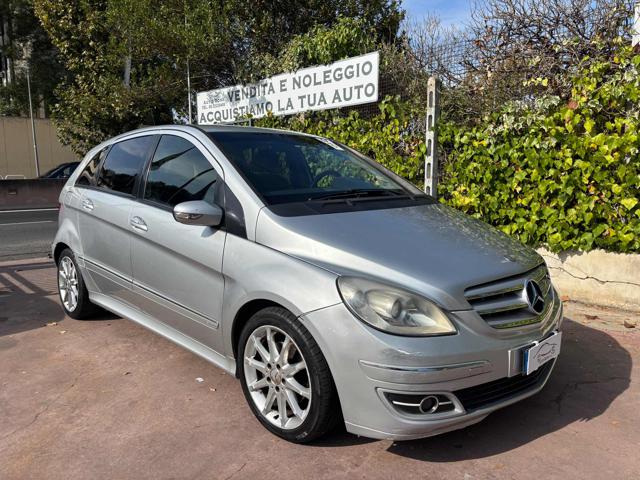MERCEDES-BENZ B 200 Argento metallizzato